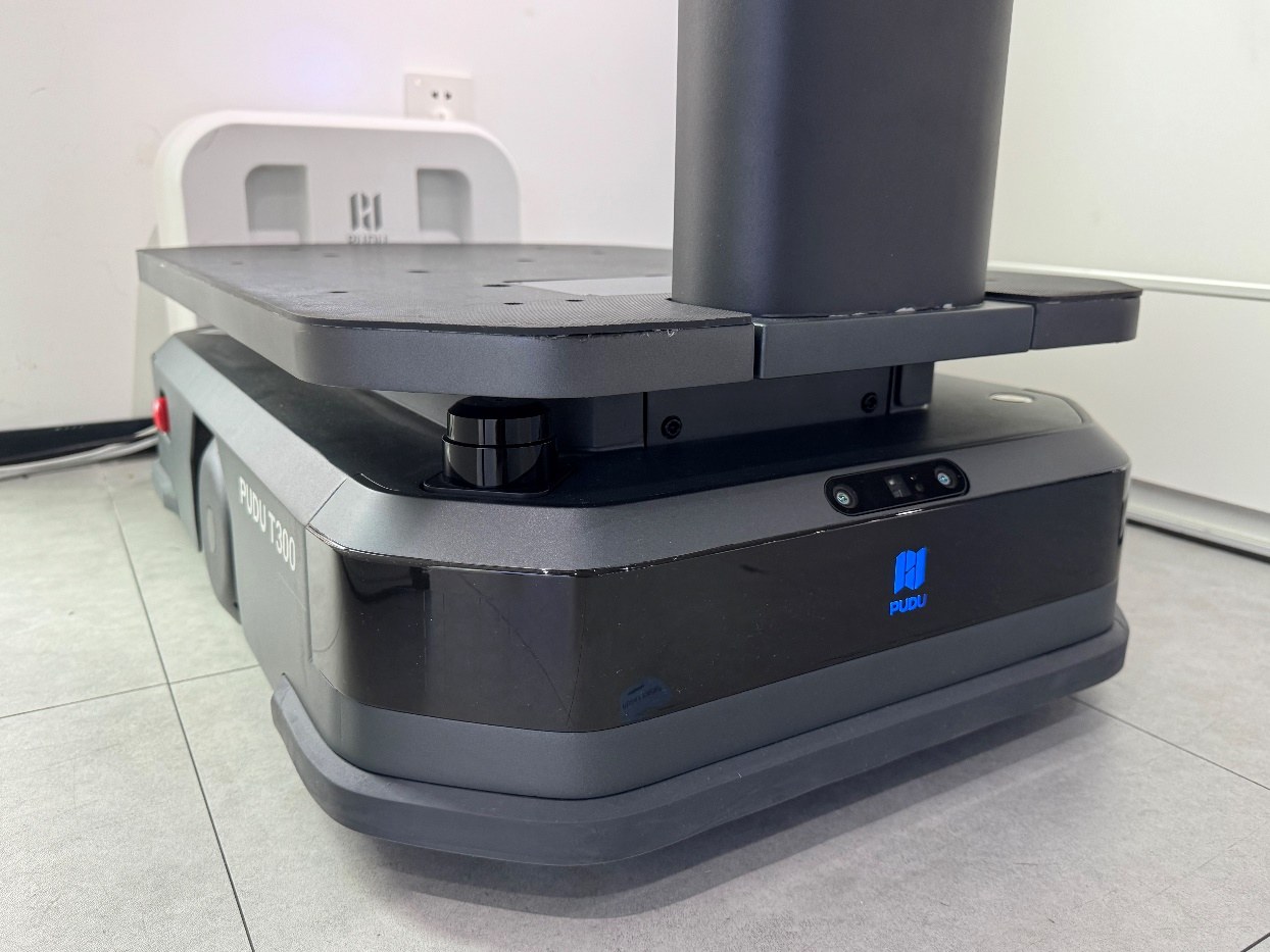 Pudu T300 Chassis im Gebäudeeinsatz
